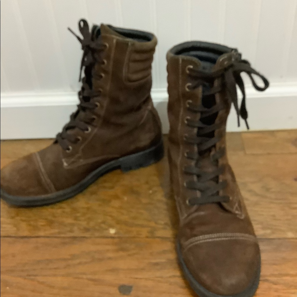Tao’s Renegade boots size 7.5
